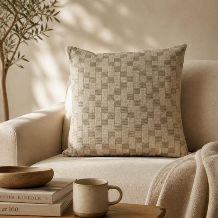 Arlo Cushion