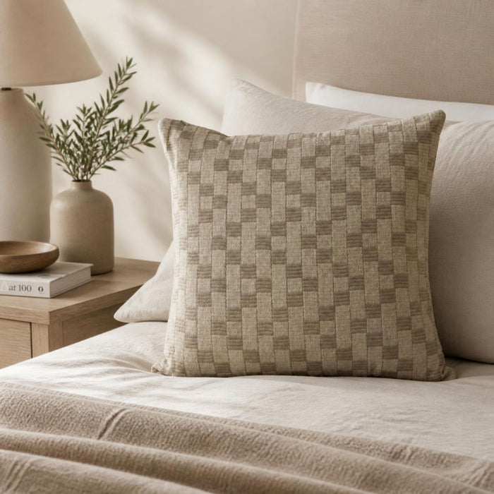 Arlo Cushion